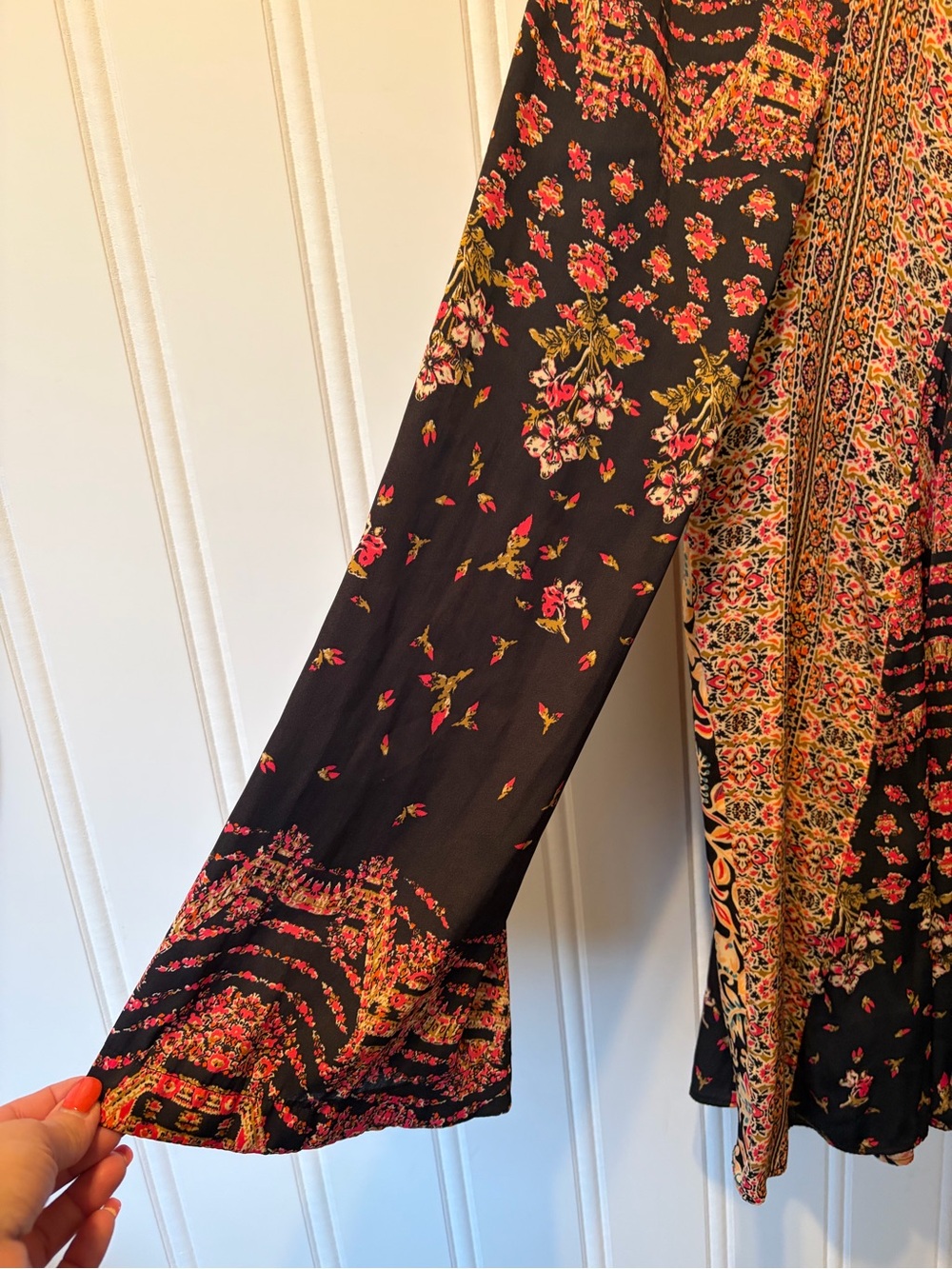 Free People Stevie Floral Boho Bell Sleeve Tunic Size Medium - Picture 4 of 12